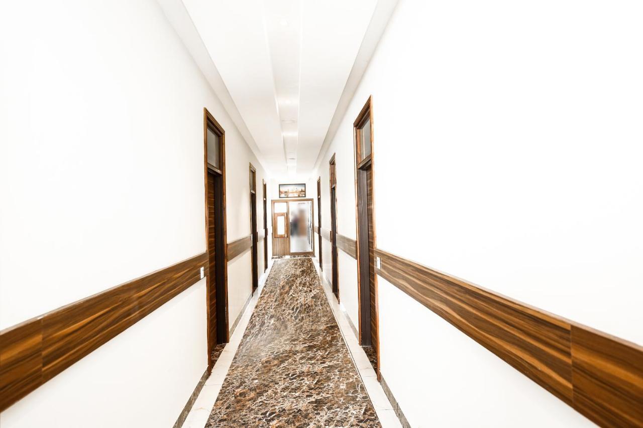 Hotel Woodcrest Zirakpur - Best Family Hotel By - A Unit Of Sidham Group Εξωτερικό φωτογραφία